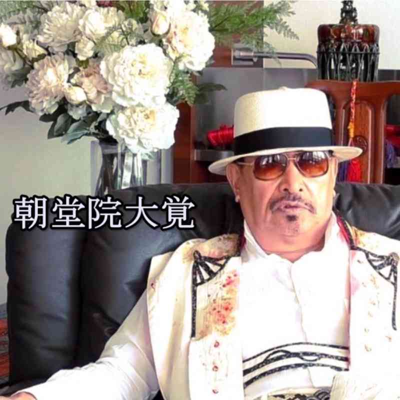 浜辺美波“ダブルピース”で誕生日報告、22歳の抱負も