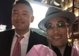 ほんこん　デマ認定された「安倍氏銃撃事件の真犯人は別にいる説」を拡散…「責任どう取る」と批判続出
