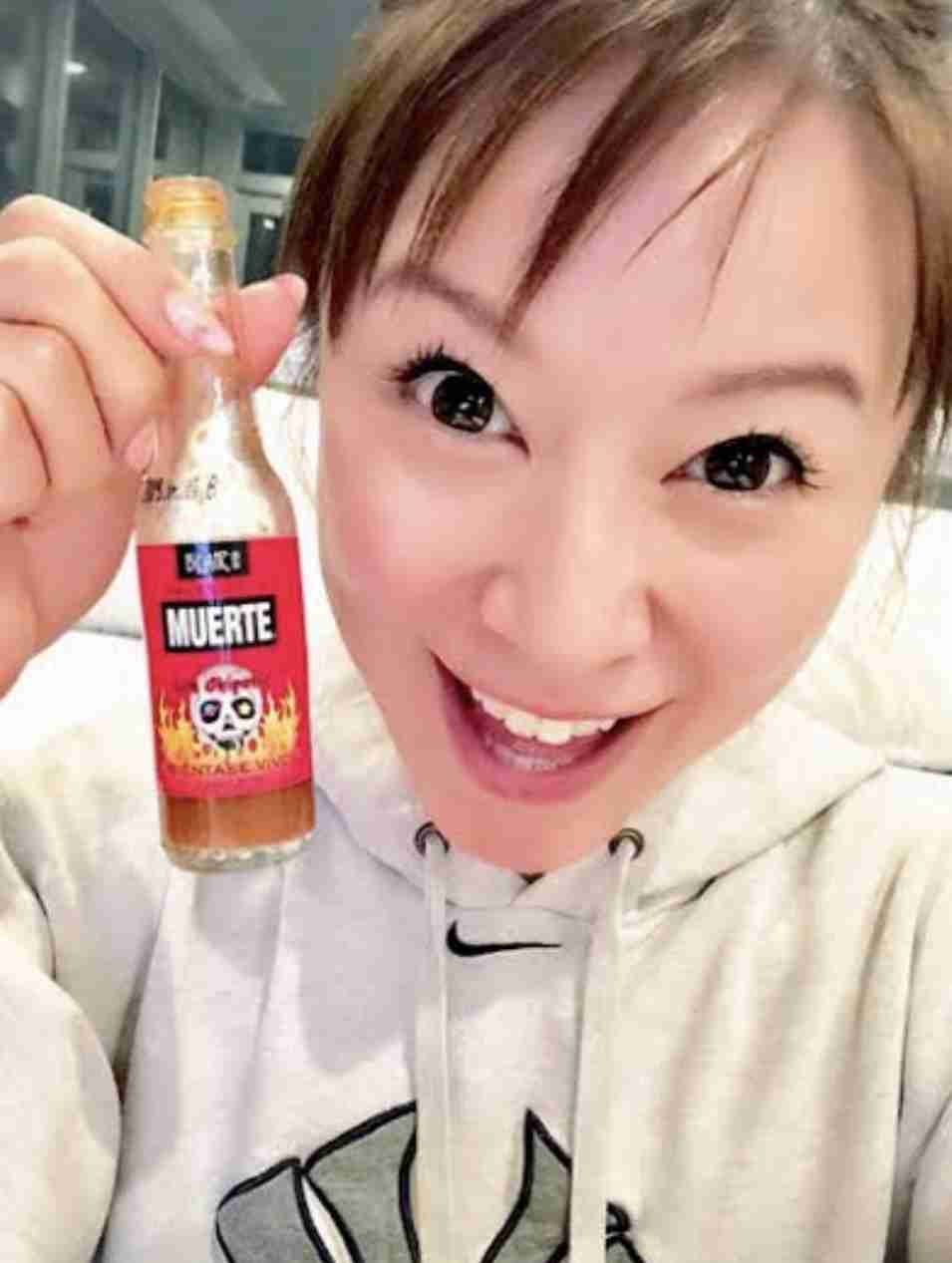 第3子妊娠中の鈴木亜美 計画無痛分娩控え「明日、入院します」 ファミリーマタニティーフォトも披露