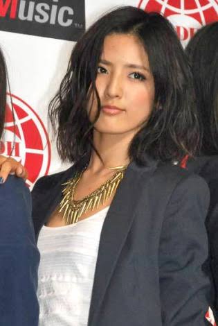 男性受けする美人、女性受けする美人の違い