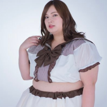 100キロ超の自称“おデブアイドル”大橋ミチ子、65キロ増加でも表紙モデルになれたワケ「自分の体型を愛した方が幸せ」