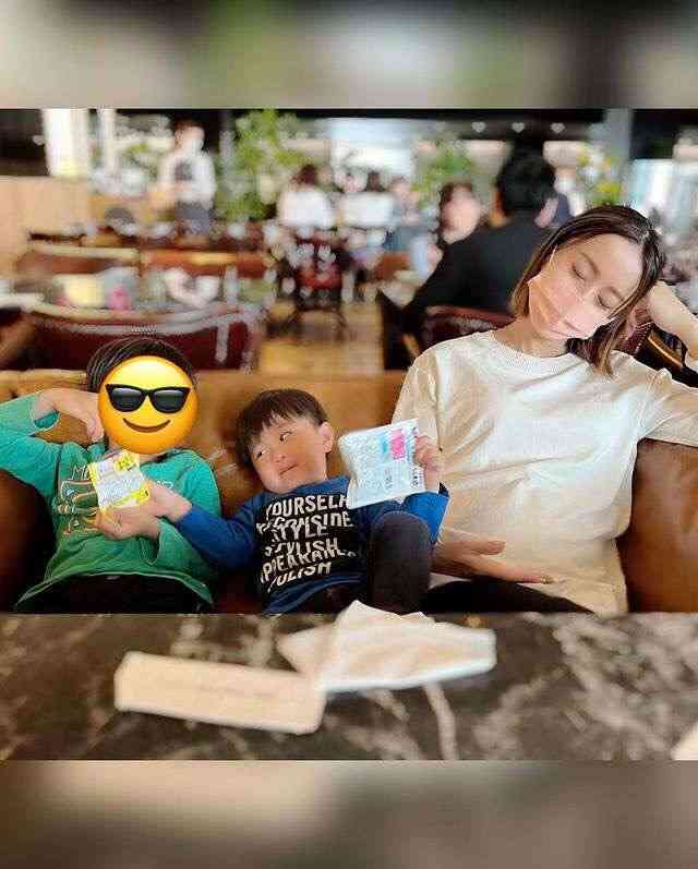 「残り1週間」第3子妊娠中の鈴木亜美、計画無痛分娩直前のマタニティフォトを公開
