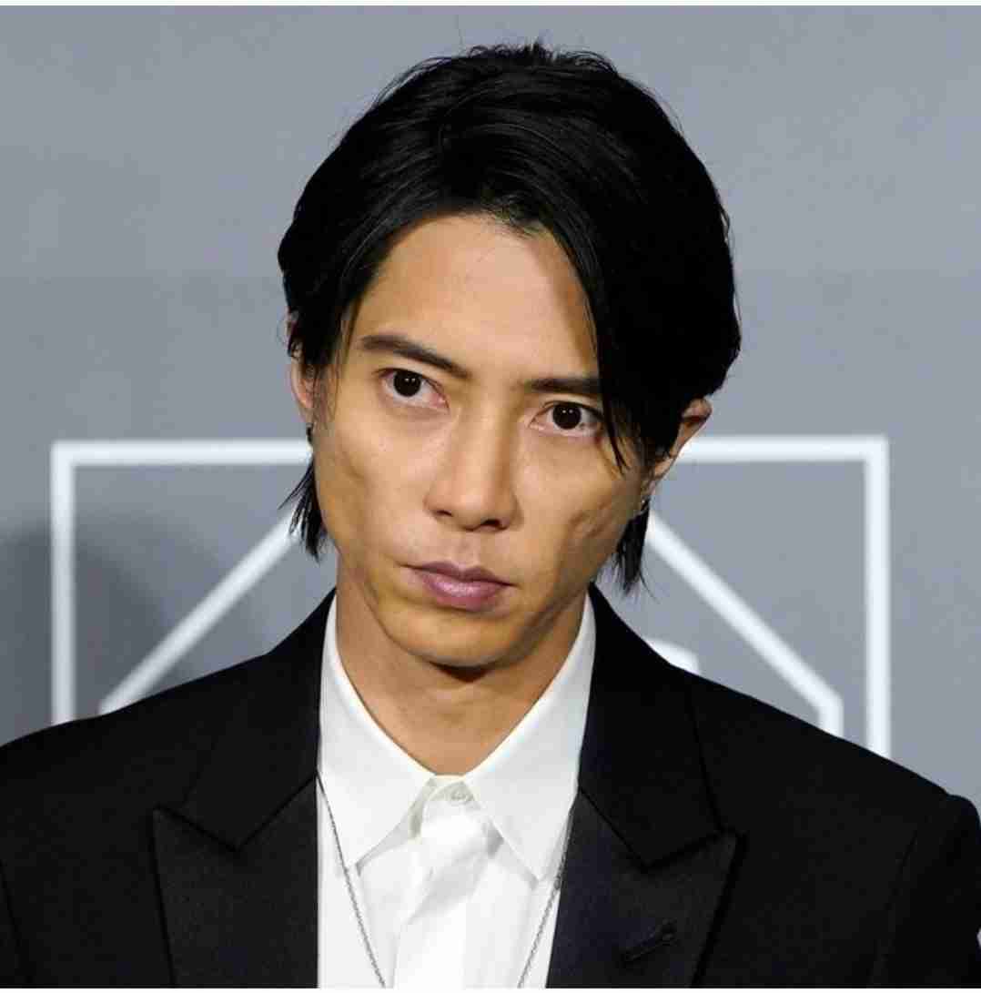 二次元と三次元のイケメンを交互に貼っていくトピ part5