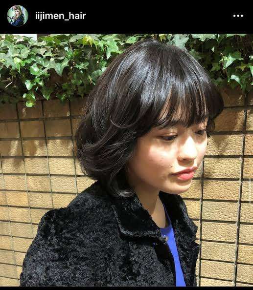 髪　巻きますか？