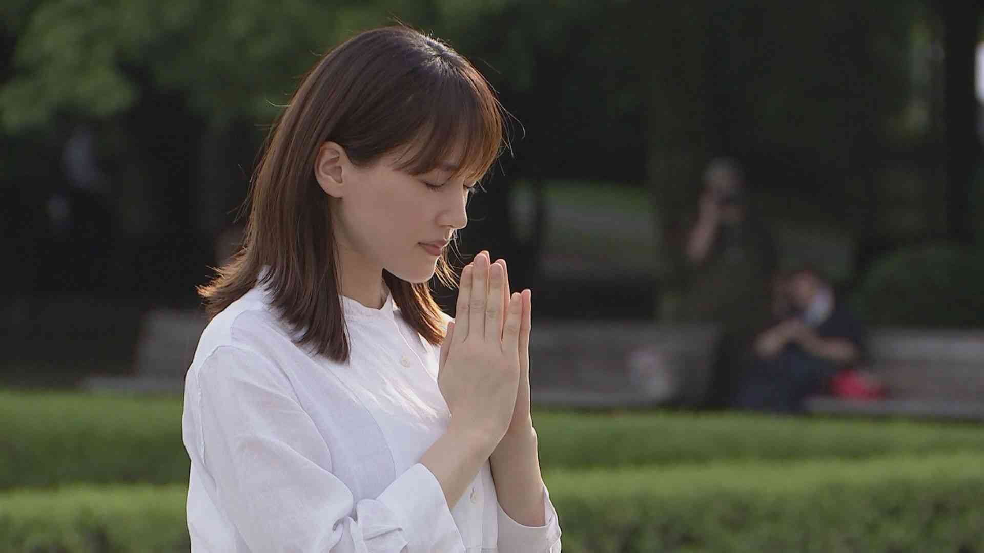 綾瀬はるか『news23』で戦争・平和を考える「想像をふくらませて学んでいきたい」
