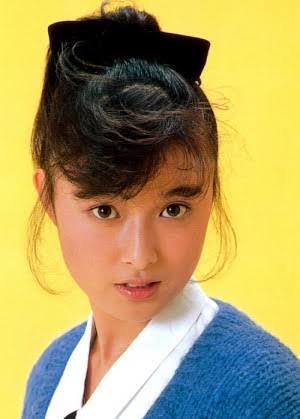 結婚式の司会者、香港で銀行員になった人も…元「おニャン子」全54人の紆余曲折なその後