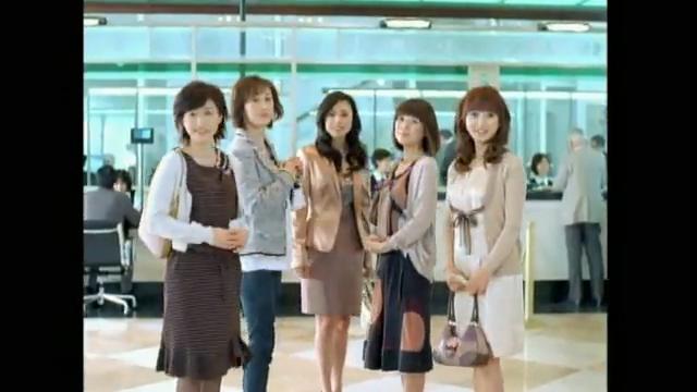結婚式の司会者、香港で銀行員になった人も…元「おニャン子」全54人の紆余曲折なその後