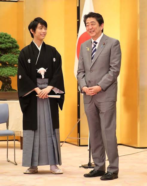 菅義偉前首相　安倍元首相は「寂しがり屋でもありました」、銃撃の一報受け「そばにいてやりたい」と奈良へ