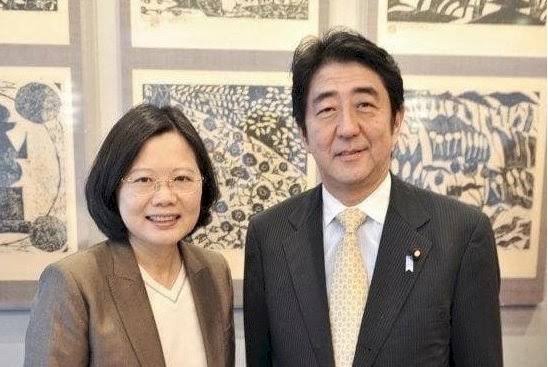 菅義偉前首相　安倍元首相は「寂しがり屋でもありました」、銃撃の一報受け「そばにいてやりたい」と奈良へ