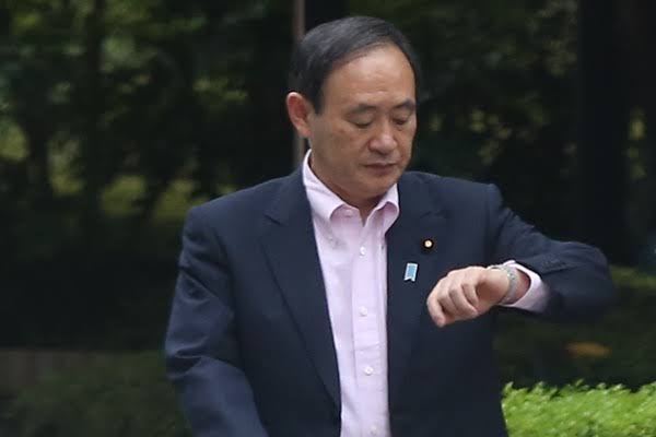 菅義偉前首相　安倍元首相は「寂しがり屋でもありました」、銃撃の一報受け「そばにいてやりたい」と奈良へ
