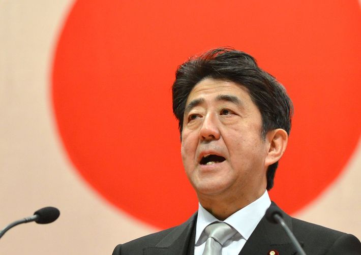 菅義偉前首相　安倍元首相は「寂しがり屋でもありました」、銃撃の一報受け「そばにいてやりたい」と奈良へ