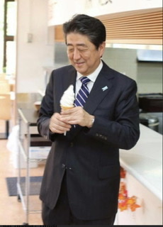 菅義偉前首相　安倍元首相は「寂しがり屋でもありました」、銃撃の一報受け「そばにいてやりたい」と奈良へ