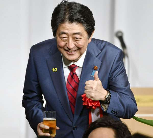 菅義偉前首相　安倍元首相は「寂しがり屋でもありました」、銃撃の一報受け「そばにいてやりたい」と奈良へ