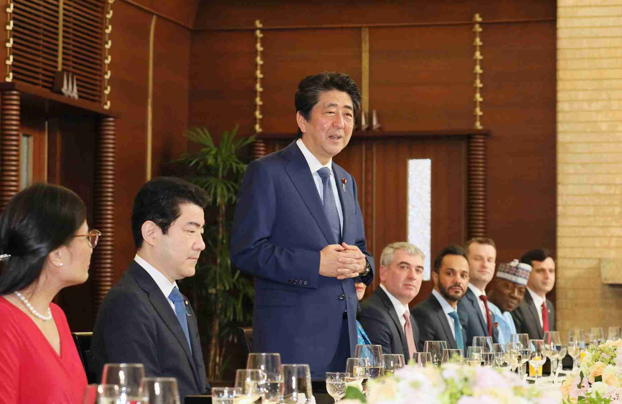 菅義偉前首相　安倍元首相は「寂しがり屋でもありました」、銃撃の一報受け「そばにいてやりたい」と奈良へ