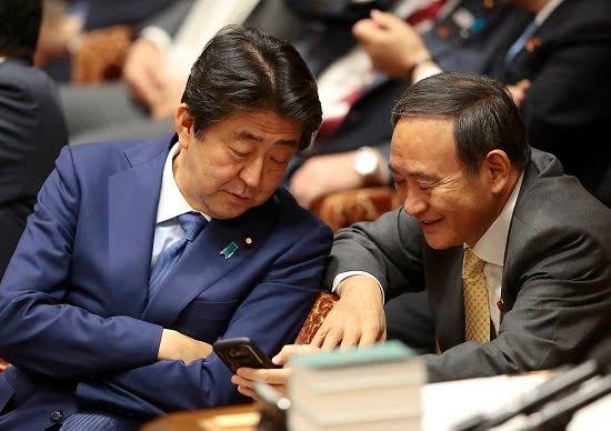 菅義偉前首相　安倍元首相は「寂しがり屋でもありました」、銃撃の一報受け「そばにいてやりたい」と奈良へ
