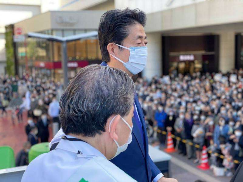 菅義偉前首相　安倍元首相は「寂しがり屋でもありました」、銃撃の一報受け「そばにいてやりたい」と奈良へ