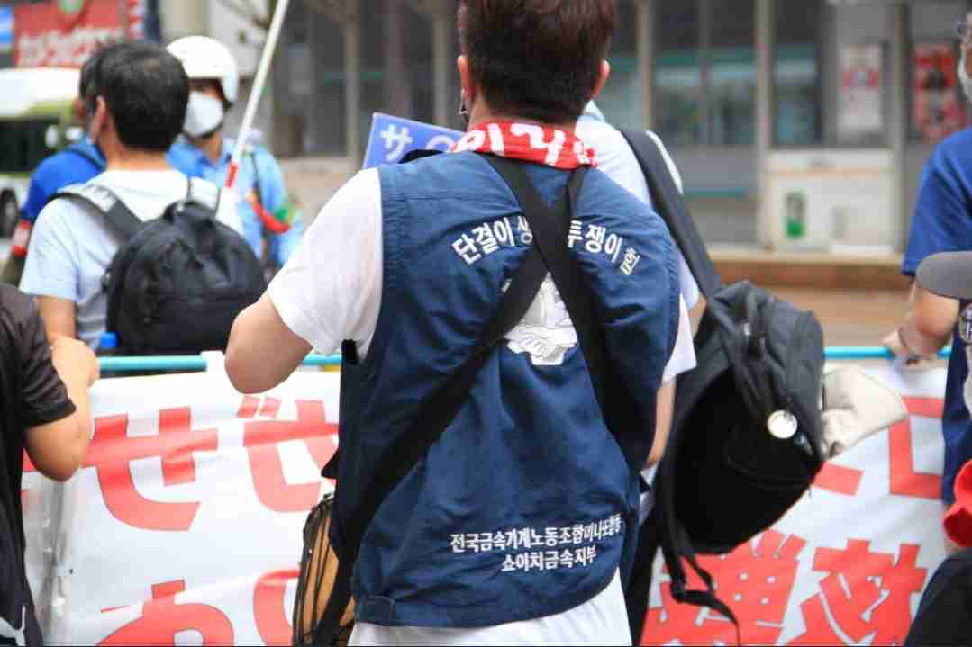 菅義偉前首相　安倍元首相は「寂しがり屋でもありました」、銃撃の一報受け「そばにいてやりたい」と奈良へ