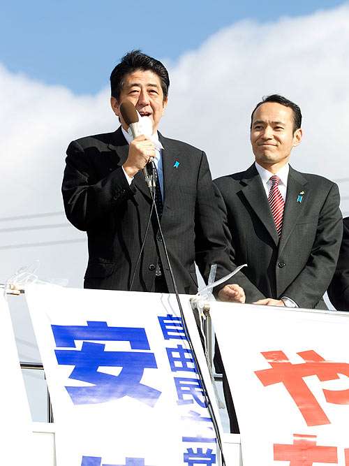 菅義偉前首相　安倍元首相は「寂しがり屋でもありました」、銃撃の一報受け「そばにいてやりたい」と奈良へ