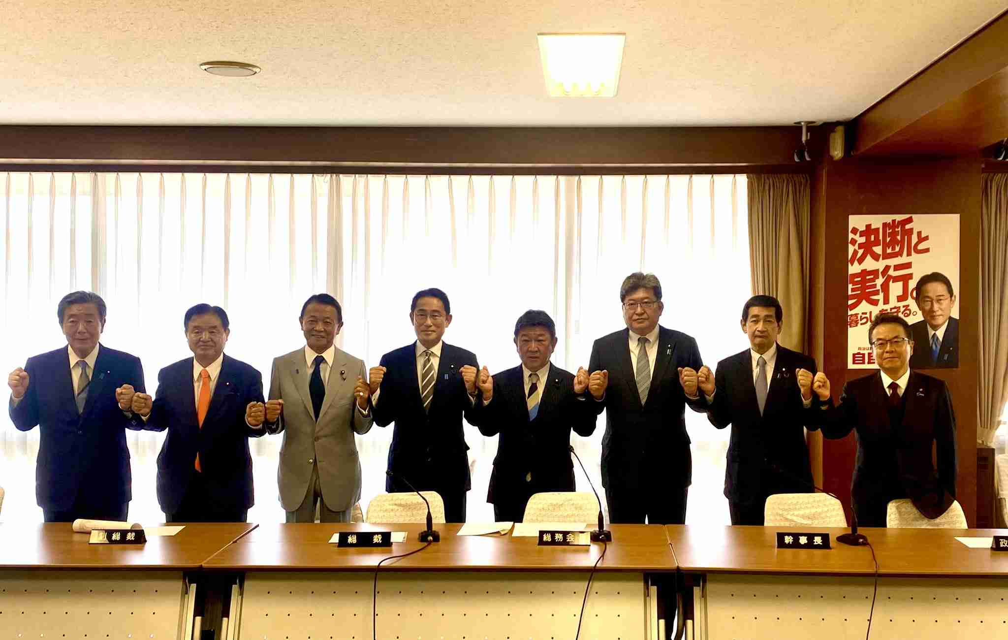 菅義偉前首相 安倍元首相は「寂しがり屋でもありました」、銃撃の一報受け「そばにいてやりたい」と奈良へ