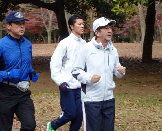 菅義偉前首相　安倍元首相は「寂しがり屋でもありました」、銃撃の一報受け「そばにいてやりたい」と奈良へ