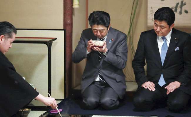 菅義偉前首相 安倍元首相は「寂しがり屋でもありました」、銃撃の一報受け「そばにいてやりたい」と奈良へ