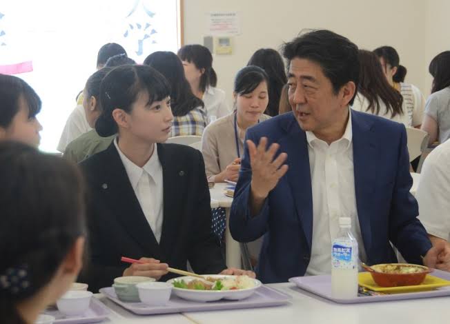菅義偉前首相　安倍元首相は「寂しがり屋でもありました」、銃撃の一報受け「そばにいてやりたい」と奈良へ