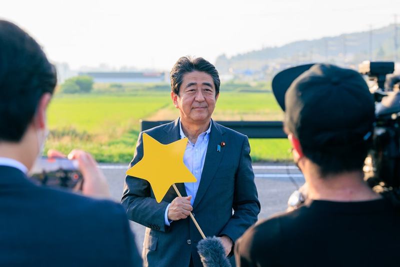 菅義偉前首相　安倍元首相は「寂しがり屋でもありました」、銃撃の一報受け「そばにいてやりたい」と奈良へ