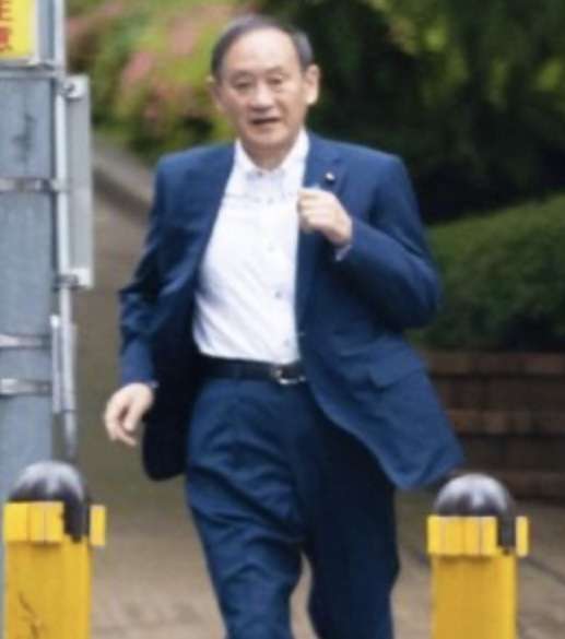 菅義偉前首相 安倍元首相は「寂しがり屋でもありました」、銃撃の一報受け「そばにいてやりたい」と奈良へ
