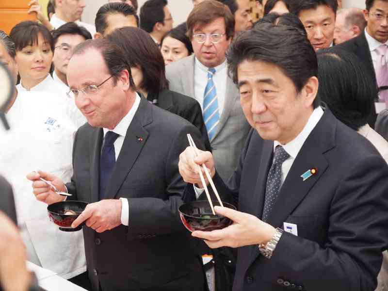 菅義偉前首相　安倍元首相は「寂しがり屋でもありました」、銃撃の一報受け「そばにいてやりたい」と奈良へ