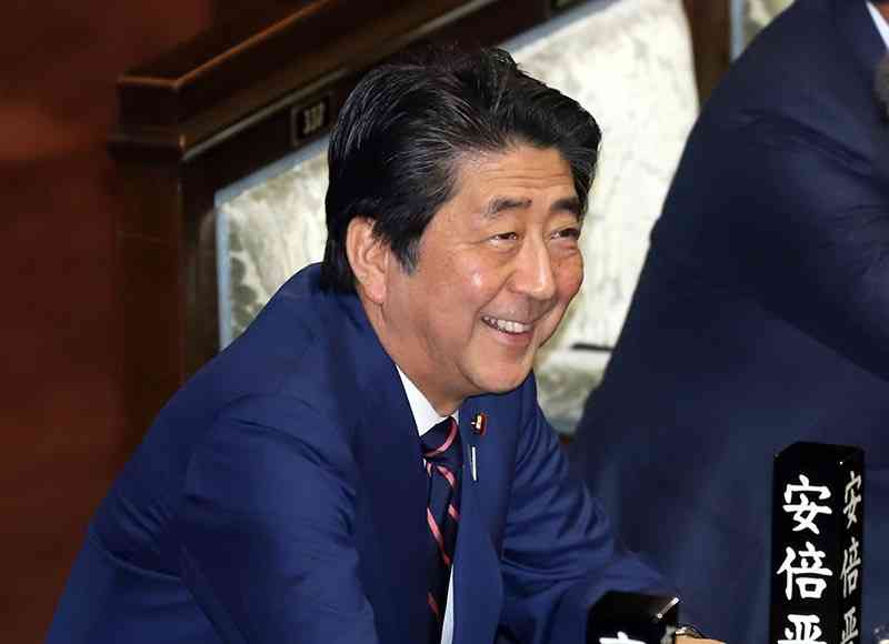 菅義偉前首相　安倍元首相は「寂しがり屋でもありました」、銃撃の一報受け「そばにいてやりたい」と奈良へ