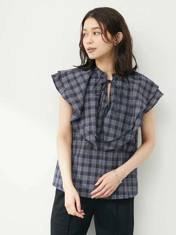肩フリルの可愛い服を探してます♥