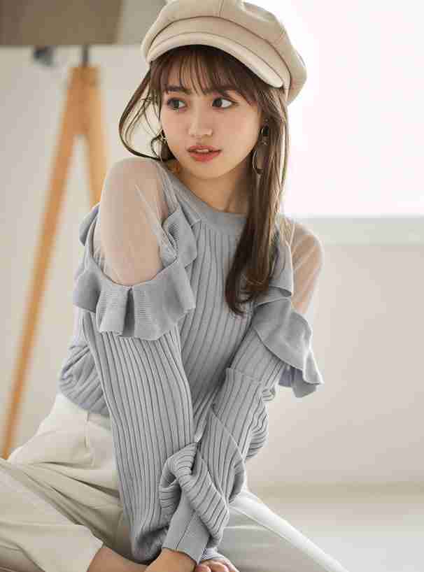 肩フリルの可愛い服を探してます♥