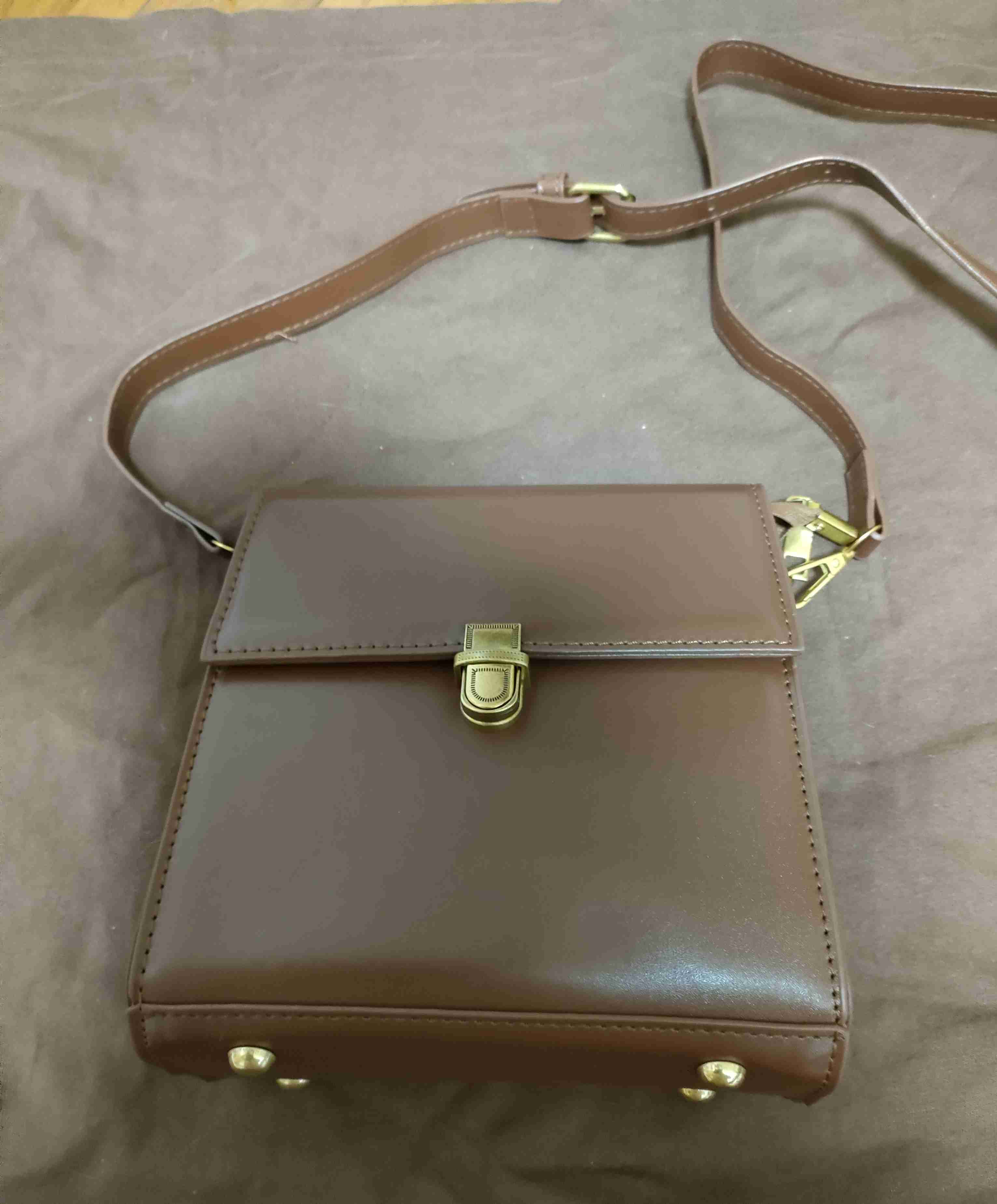 SHEINでワンピースを買ったら…？「届いたもの」に笑うしかない