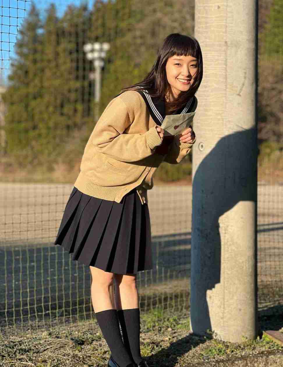 剛力彩芽、10年以上前のショットに反響 「天使の彩芽」「透明感半端ない」「ロングもカワイイ」