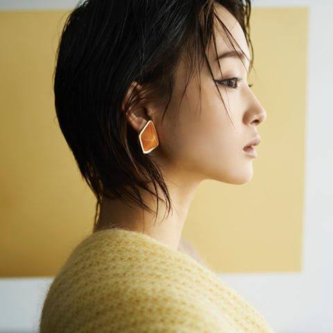 剛力彩芽、10年以上前のショットに反響 「天使の彩芽」「透明感半端ない」「ロングもカワイイ」