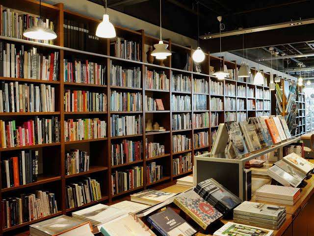 最近、書店に行きますか？