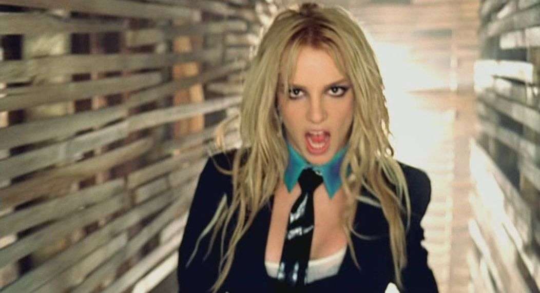ブリトニー・スピアーズが歌手復帰へ、エルトン・ジョンとのデュエット曲　6年ぶりの楽曲発表
