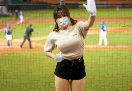 “きつねダンス”が海を越えるまで　キュートな台湾チアもKO「熱中してしまって…」