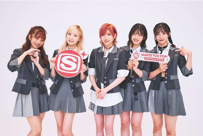 まだ現役女子高生？　ももクロ・佐々木彩夏、AKB48とコラボで制服姿披露
