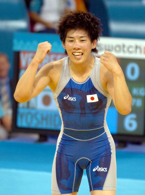 吉田沙保里さん　元横綱・白鵬と最強過ぎる2ショット　フォロワー驚き「凄い偶然」「最強同士の鉢合わせ」