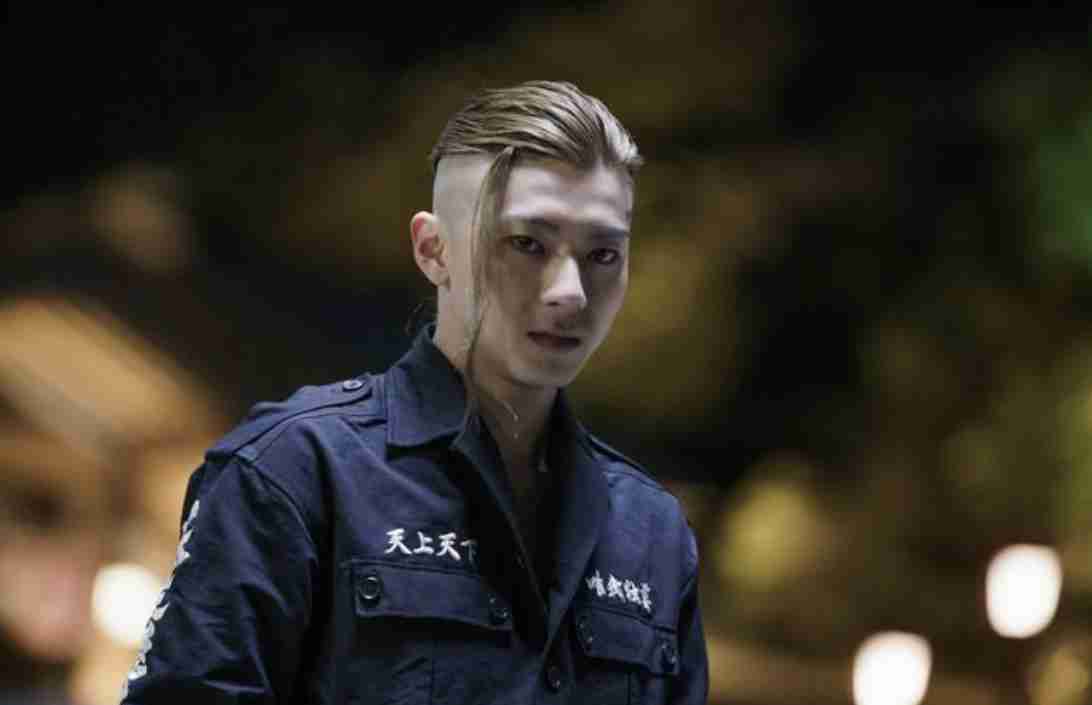 山田裕貴、無精ひげ&ボサボサヘア まるで破壊神? “無”になった、すごみを感じる写真を公開