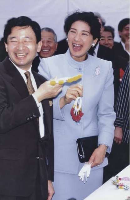 記憶に残る記者会見といえば?