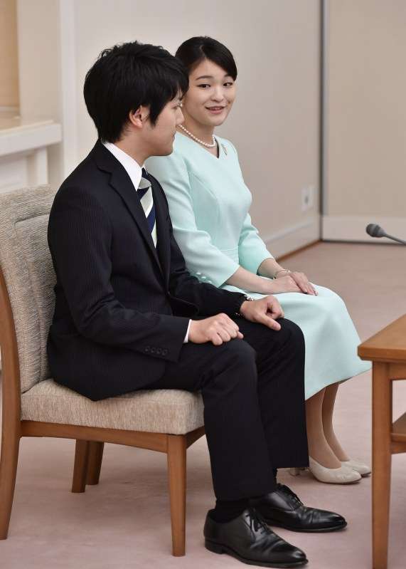 記憶に残る記者会見といえば?