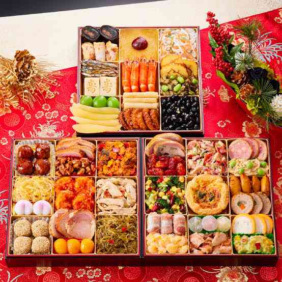 百貨店で早くも「おせち商戦」開幕！ 来年のトレンドは「“みんな”で集まって楽しめる」