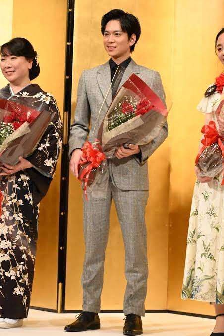加藤シゲアキ　小説家デビューのきっかけは嵐の活躍「自分から何かをしなきゃなと思った」