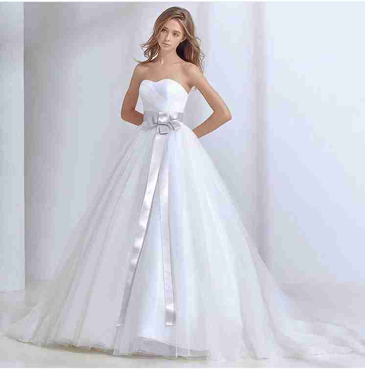 ウエディングドレスどんなの着た？