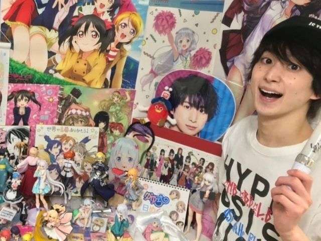 アニメグッズで“汚部屋”状態になってしまった友人宅の掃除を手伝ったら絶縁することになった女性