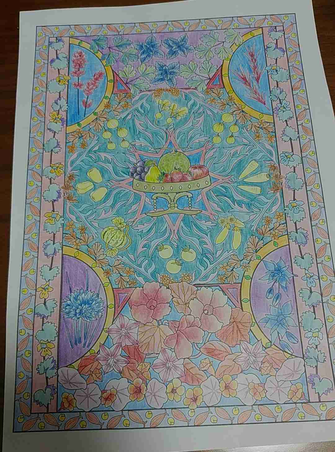 大人の塗り絵好きな人！