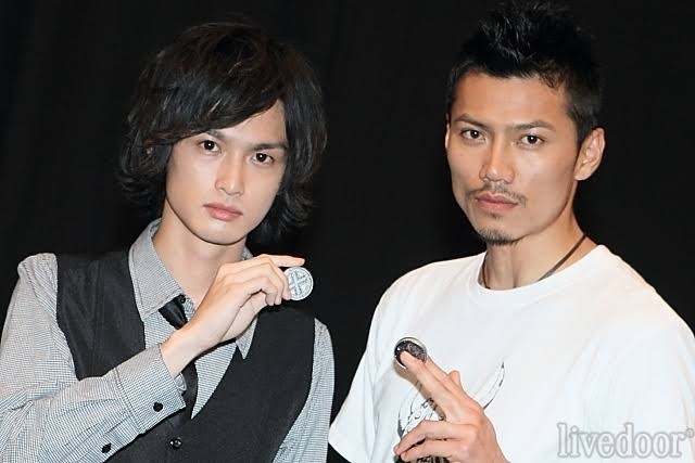 純烈　新メンバーに岩永洋昭「仮面ライダーオーズ」のバース役　舞台挨拶でサプライズ発表