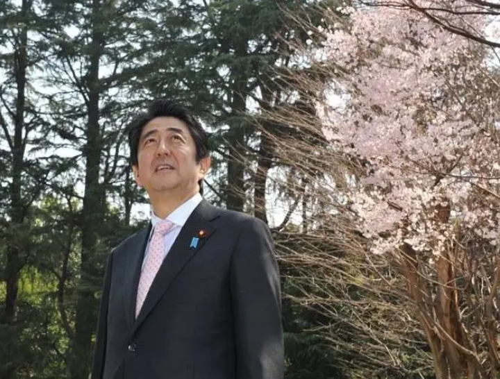 〈独自〉安倍元首相のデジタル献花を立ち上げ 25日から
